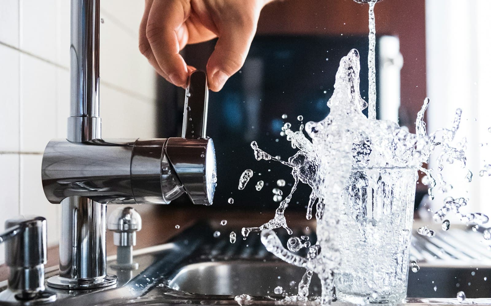 24/7 Plumbing and Heating Emergencies